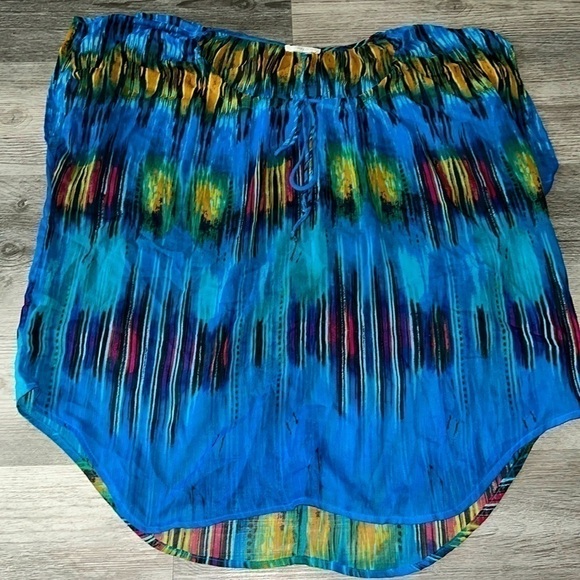 Halo flowy artsy blouse - Picture 1 of 3